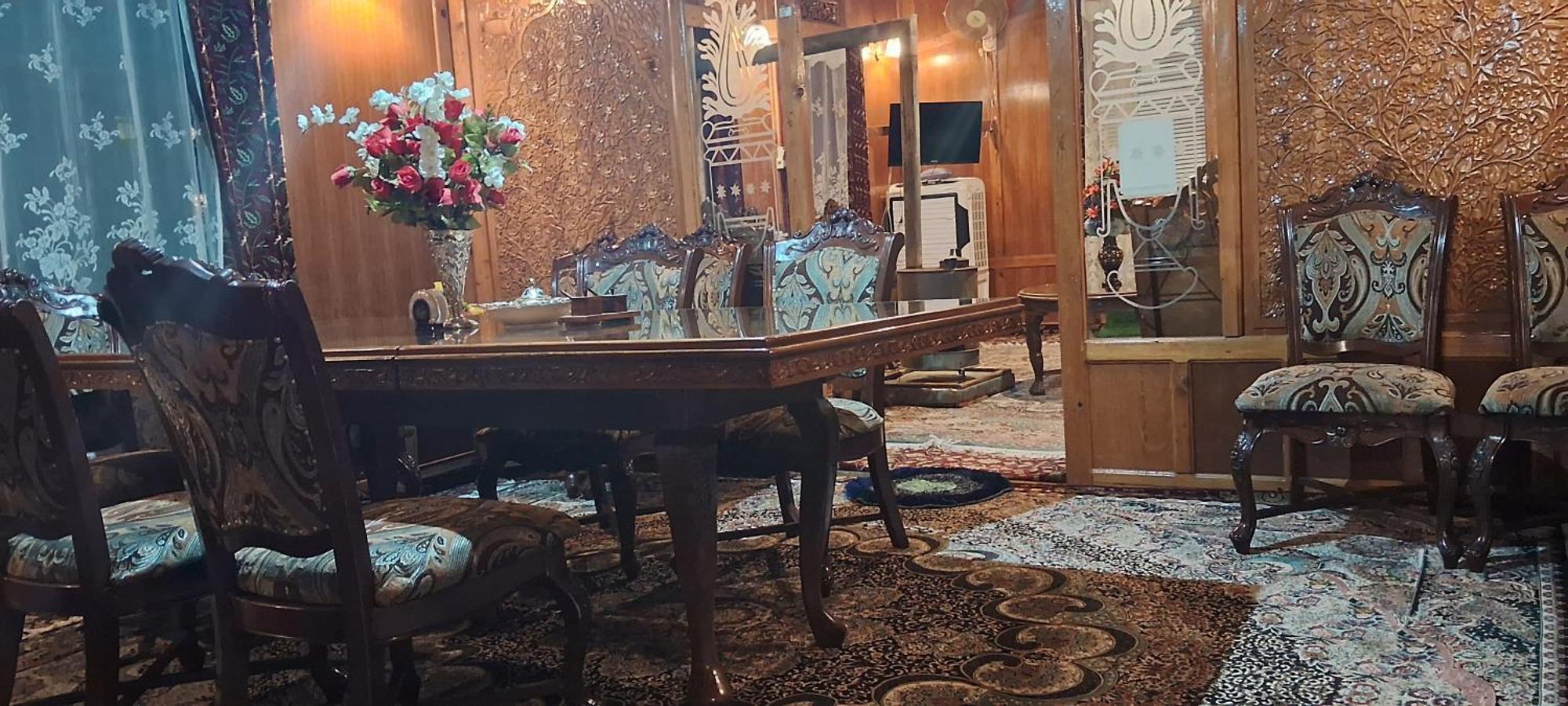 Goona Palace Houseboats Srīnagar Extérieur photo
