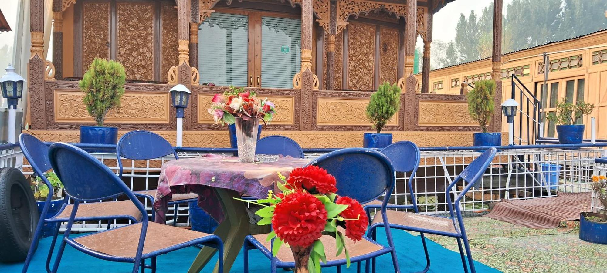 Goona Palace Houseboats Srīnagar Extérieur photo